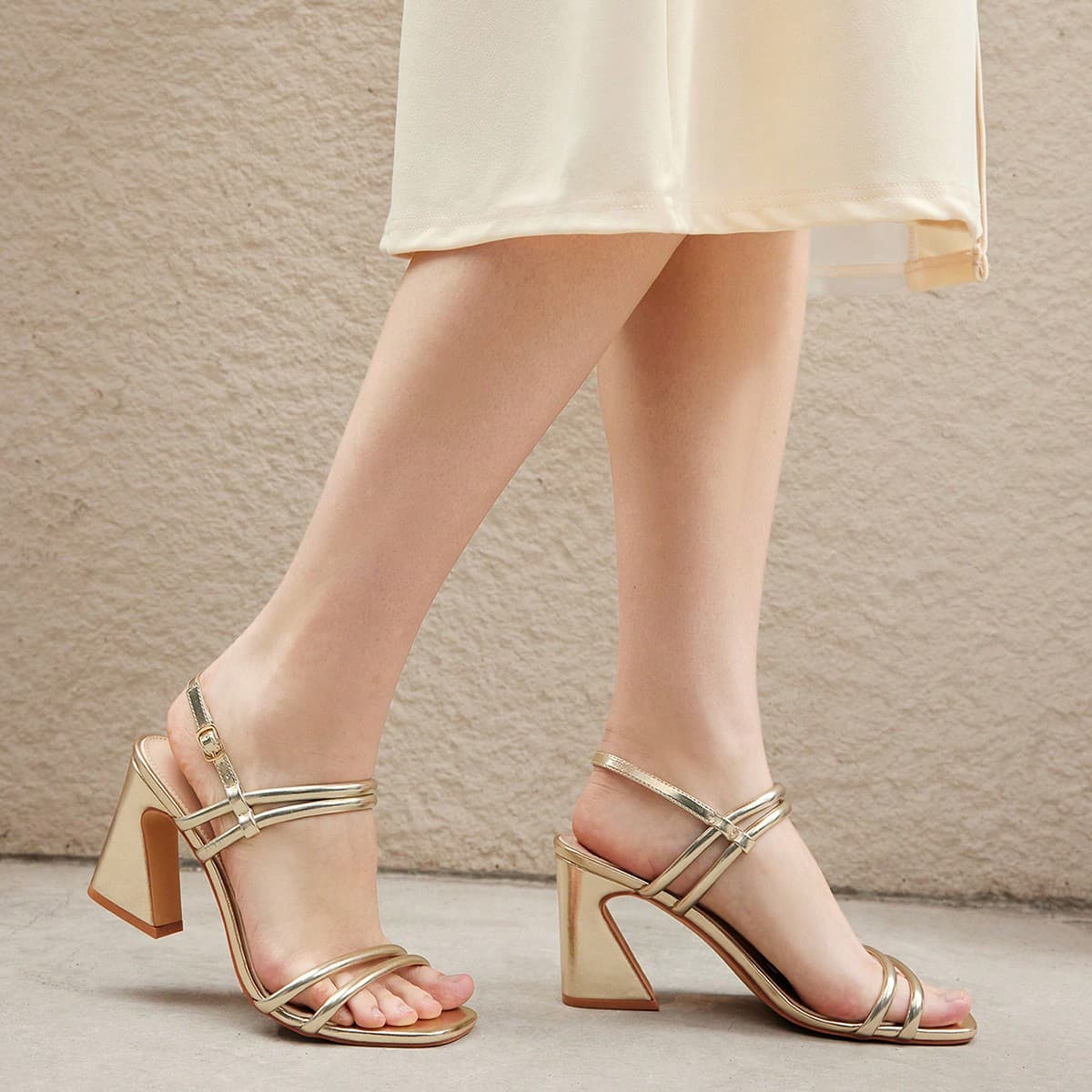 Sandales Ã Talons Ã‰pais en PU mÃ©tallique dorÃ© pour femme, bout carrÃ© Ã la mode pour le printemps et l'Ã©tÃ©