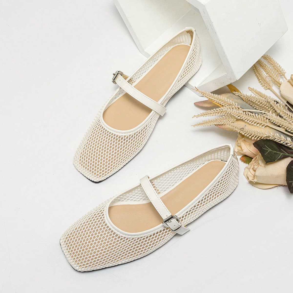 Nouvelles ballerines, chaussures plates à bout carré pour femmes au printemps, sandales décontractées respirantes de couleur unie, chaussures